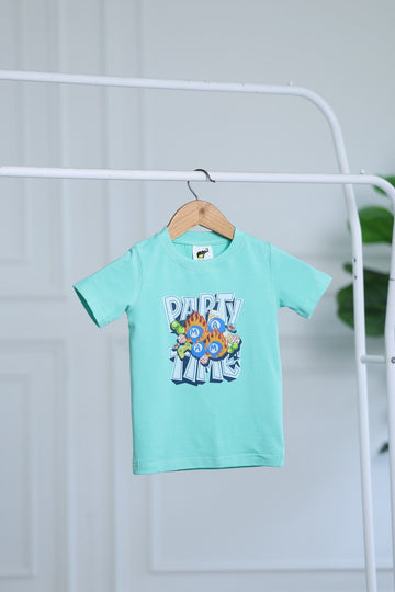 WAYNE Bamboo Graphic T-Shirt | Party Time Print Boys Tee | Soft Breathable Kids wear India
